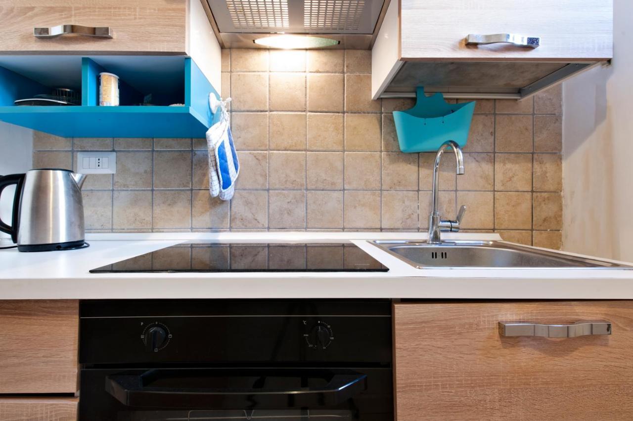 Mesagnesi 6 - Loft Centro Storico Sit Apartman Lecce Kültér fotó
